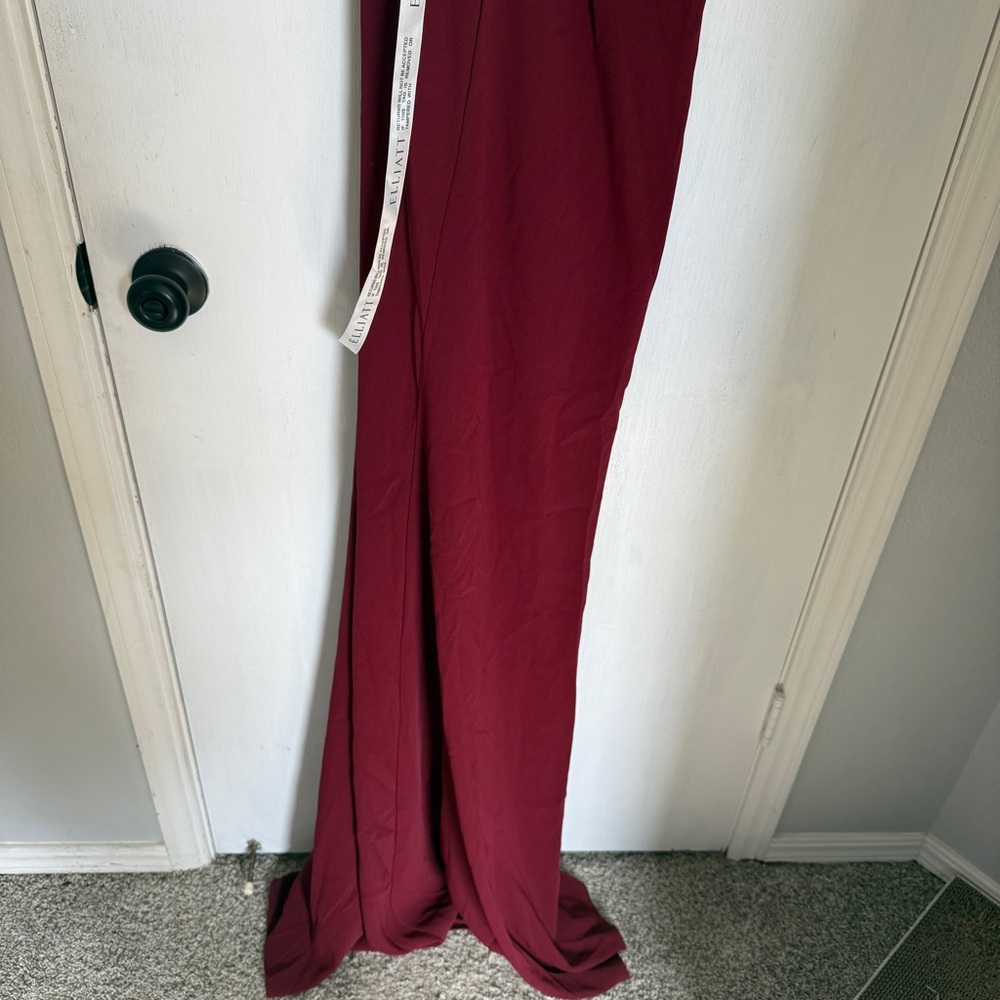 Elliatt One-Shoulder Burgundy Red Maxi Gown - Picture 7 of 8